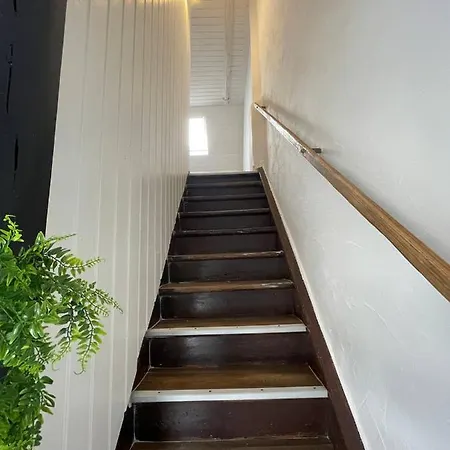Apartment Renoviertes Monteurhaus In Fuer 6 Personen!