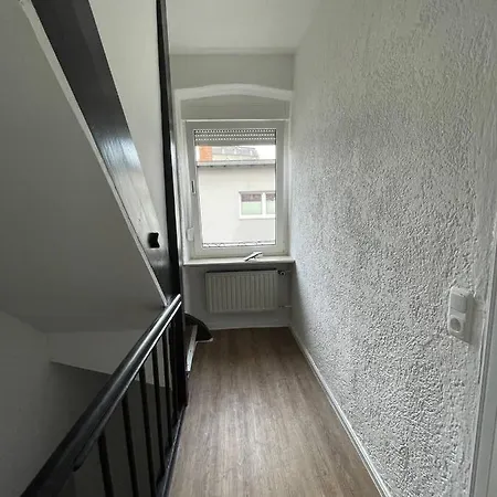 Renoviertes Monteurhaus In Fuer 6 Personen! Apartment *
